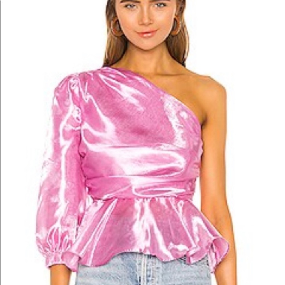 One Shoulder Top